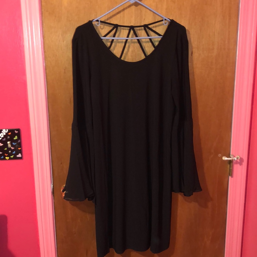 Black straight dress